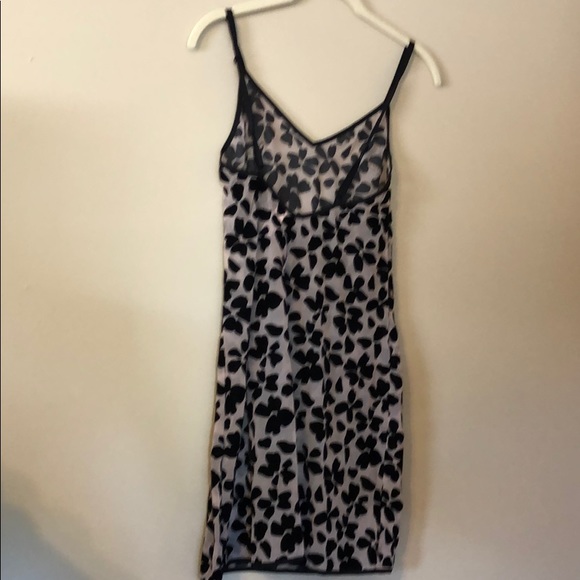 Victoria's Secret Velvet And Mesh Slip Dress Nude - Picture 2 of 4